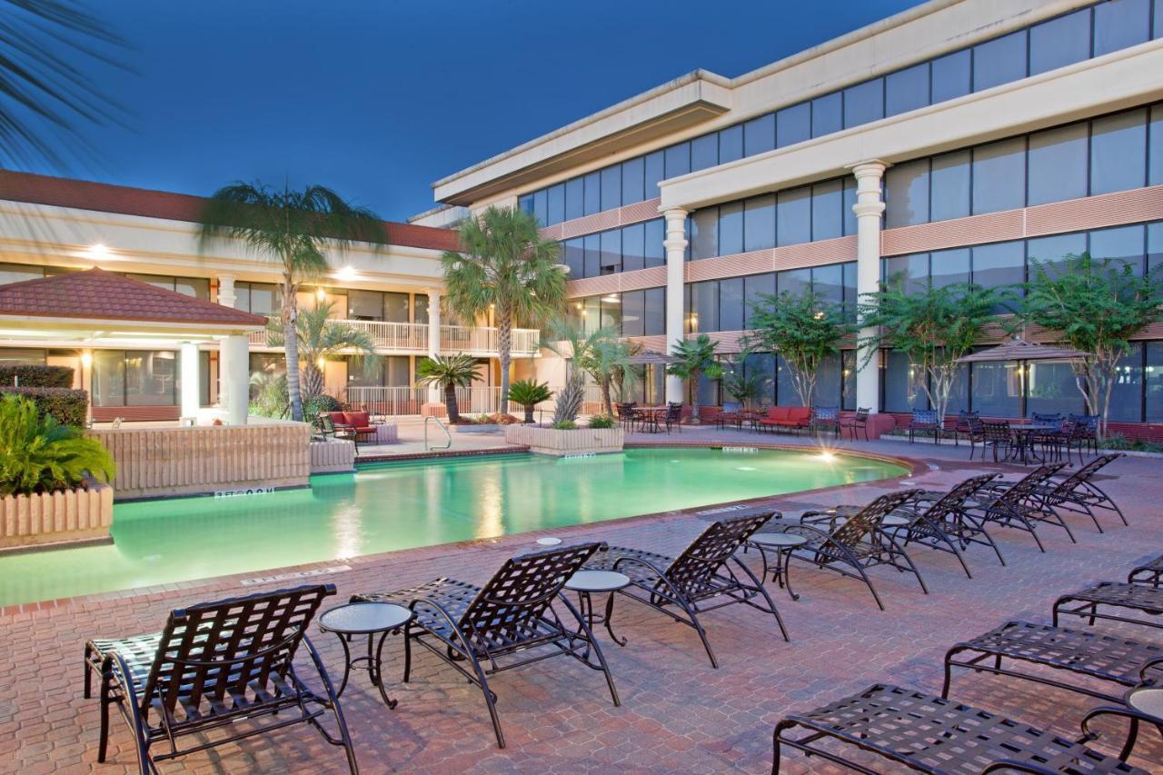 Holiday Inn Port Arthur - Park Central By Ihg Bagian luar foto